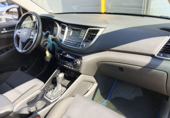Подержанный автомобиль Hyundai Tucson 2015 года (11 фото)