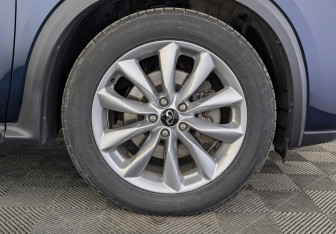 Подержанный автомобиль Infiniti QX50 2020 года (12 фото)