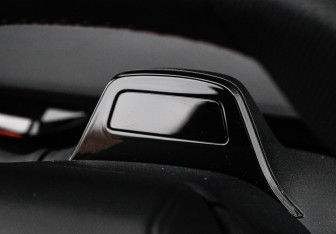 Подержанный автомобиль Changan UNI-V 2023 года (31 фото)