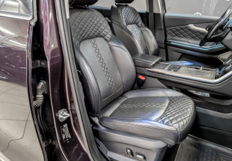 Подержанный автомобиль Exeed TXL 2022 года (22 фото)