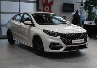 Подержанный автомобиль Omoda S5 2024 года (3 фото)