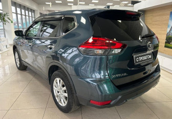 Подержанный автомобиль Nissan X-Trail 2019 года (7 фото)
