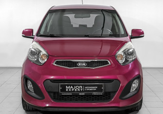 Подержанный автомобиль Kia Picanto 2013 года (2 фото)