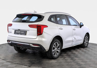 Подержанный автомобиль Haval Jolion 2022 года (5 фото)