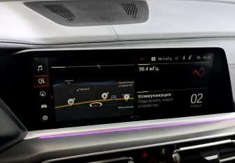 Подержанный автомобиль BMW X6 2021 года (29 фото)