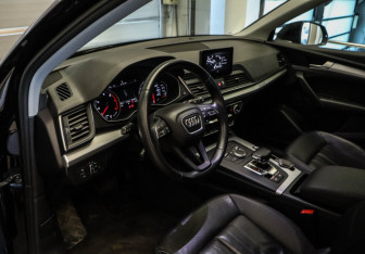 Подержанный автомобиль Audi Q5 2017 года (7 фото)