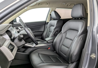 Подержанный автомобиль Geely Atlas 2019 года (20 фото)