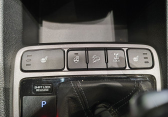 Подержанный автомобиль Hyundai Creta 2019 года (16 фото)