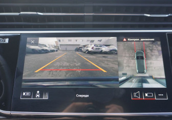 Подержанный автомобиль Audi Q7 2020 года (15 фото)