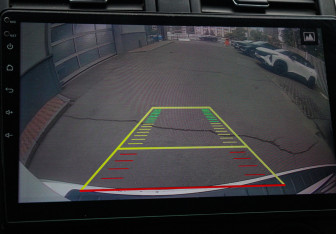 Подержанный автомобиль Mazda CX-9 2012 года (17 фото)
