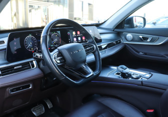 Подержанный автомобиль Chery Tiggo 8 Pro Max 2023 года (13 фото)