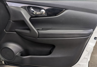 Подержанный автомобиль Nissan Qashqai 2016 года (24 фото)