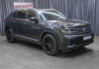 Подержанный автомобиль Volkswagen Teramont 2021 года (3 фото)