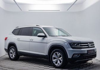 Подержанный автомобиль Volkswagen Teramont 2019 года (7 фото)