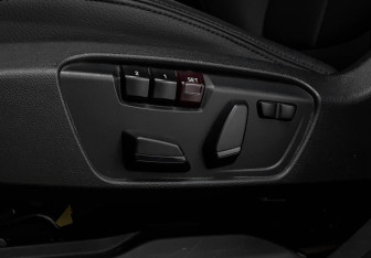 Подержанный автомобиль BMW X2 2018 года (20 фото)