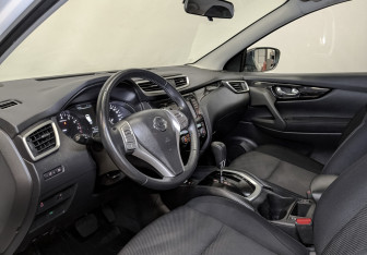 Подержанный автомобиль Nissan Qashqai 2018 года (15 фото)