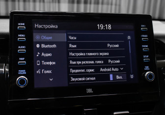 Подержанный автомобиль Toyota Camry Sedan 2021 года (19 фото)
