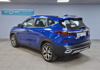 Подержанный автомобиль Kia Seltos 2021 года (7 фото)