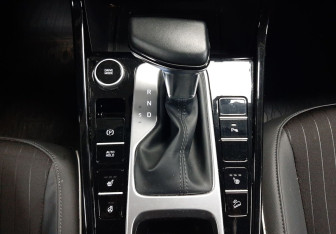 Подержанный автомобиль Hyundai Creta 2021 года (13 фото)