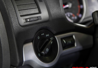 Подержанный автомобиль Skoda Octavia Liftback 2013 года (11 фото)