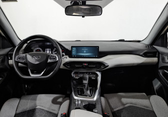 Подержанный автомобиль Kaiyi E5 2023 года (14 фото)