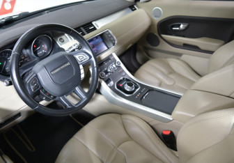 Подержанный автомобиль Land Rover Range Rover Evoque 2012 года (10 фото)