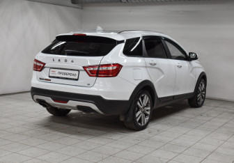 Подержанный автомобиль LADA (ВАЗ) Vesta Wagon 2018 года (5 фото)