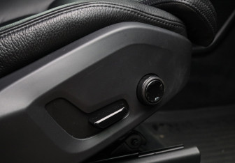 Подержанный автомобиль Volvo XC60 2019 года (8 фото)