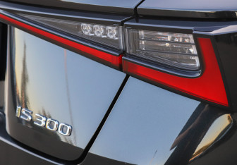 Подержанный автомобиль Lexus IS Sedan 2021 года (34 фото)