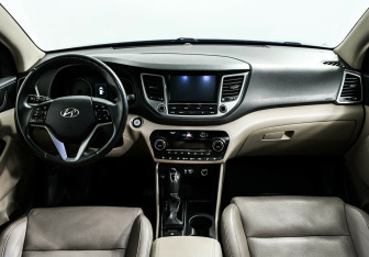 Подержанный автомобиль Hyundai Tucson 2018 года (7 фото)