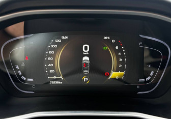 Подержанный автомобиль Geely Coolray 2023 года (13 фото)