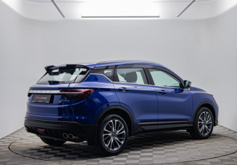 Подержанный автомобиль Geely Coolray 2022 года (5 фото)
