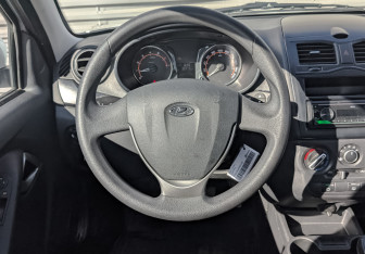 Подержанный автомобиль LADA (ВАЗ) Granta Sedan 2023 года (21 фото)