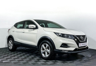 Подержанный автомобиль Nissan Qashqai 2019 года (3 фото)