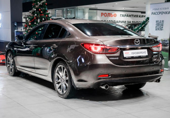 Подержанный автомобиль Mazda 6 Sedan 2016 года (6 фото)