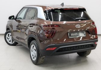 Подержанный автомобиль Hyundai Creta 2021 года (7 фото)