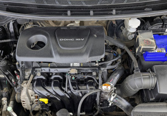 Подержанный автомобиль Kia Cerato Sedan 2018 года (9 фото)