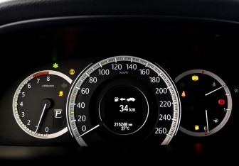 Подержанный автомобиль Honda Accord Sedan 2013 года (13 фото)