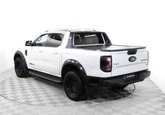 Подержанный автомобиль Ford Ranger 2023 года (7 фото)
