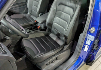 Подержанный автомобиль Volkswagen Tiguan 2021 года (3 фото)