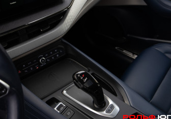 Подержанный автомобиль Haval F7x 2022 года (19 фото)
