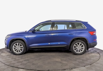 Подержанный автомобиль Skoda Kodiaq 2021 года (8 фото)