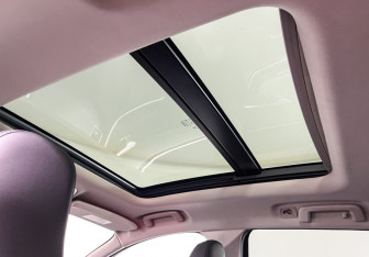 Подержанный автомобиль Volvo XC60 2014 года (14 фото)