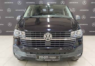 Подержанный автомобиль Volkswagen Multivan 2020 года (2 фото)