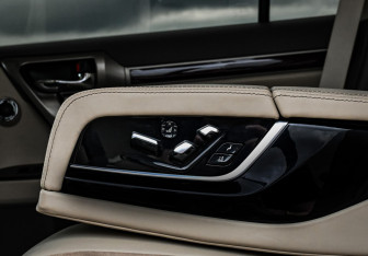 Подержанный автомобиль Lexus GX 2018 года (14 фото)