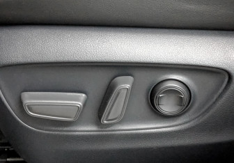 Подержанный автомобиль Toyota Highlander 2024 года (26 фото)