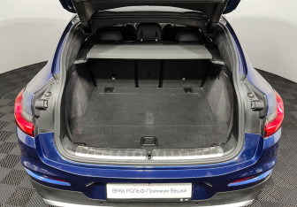 Подержанный автомобиль BMW X4 2020 года (9 фото)