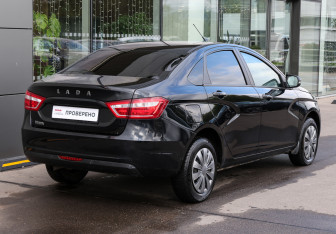 Подержанный автомобиль LADA (ВАЗ) Vesta Sedan 2021 года (5 фото)