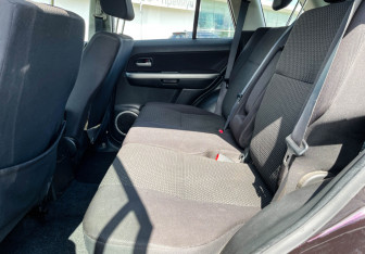 Подержанный автомобиль Suzuki Grand Vitara 2008 года (10 фото)
