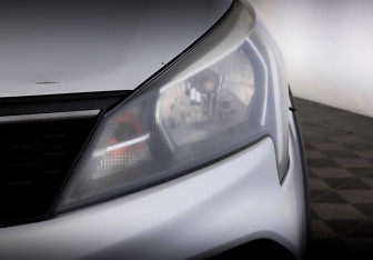 Подержанный автомобиль Kia Rio Hatchback 2021 года (16 фото)